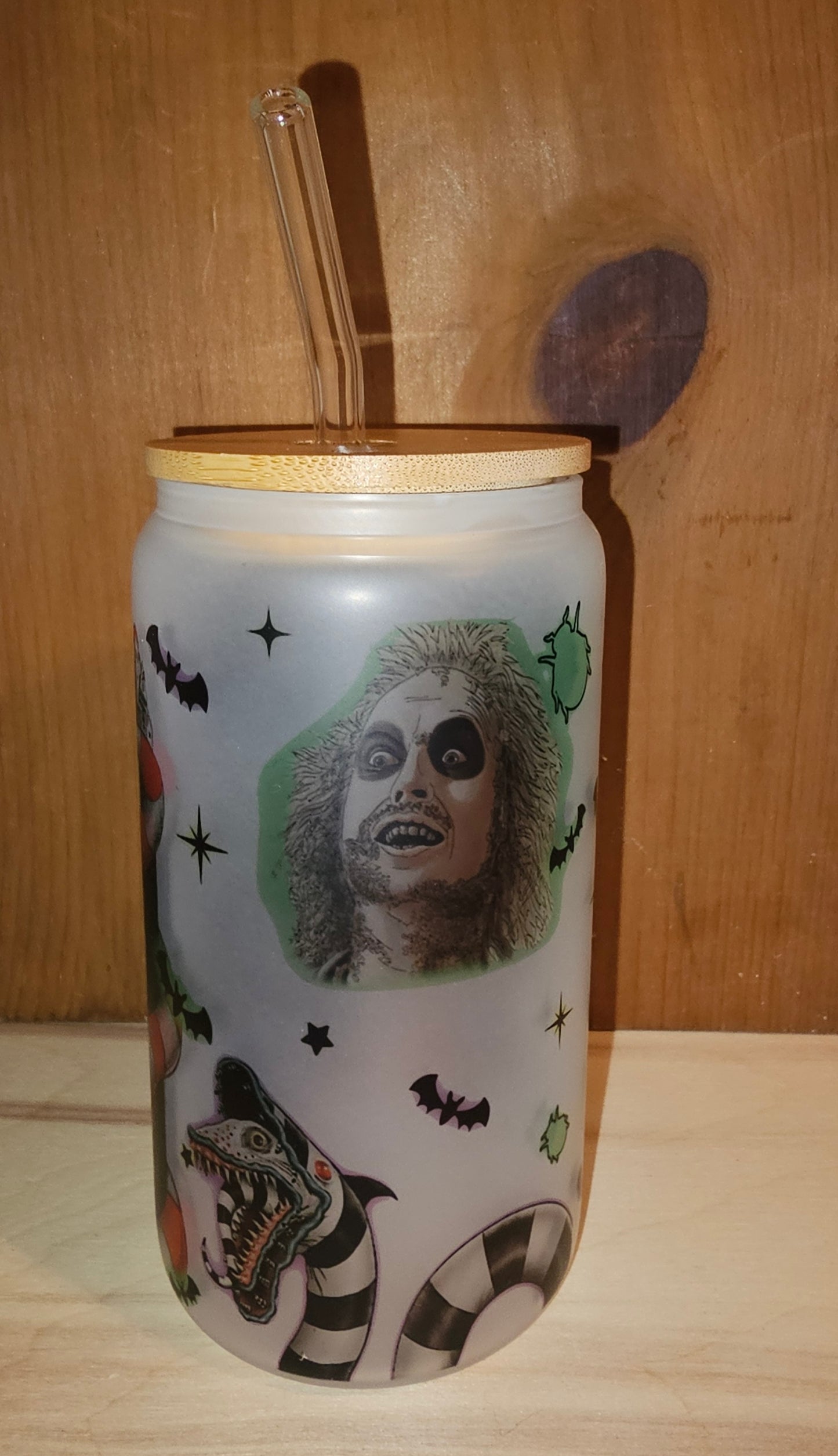 Beetlejuice Never Trust The Living Glass Can Tumbler